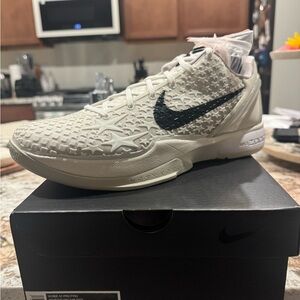 Kobe 6’s All Star Size 11.5